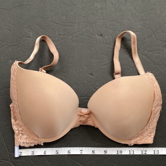 VICTORIA'S SECRET 32DD Nude Beige Push Up Bigeonnant Bra Cup Underwire - Picture 2 of 9